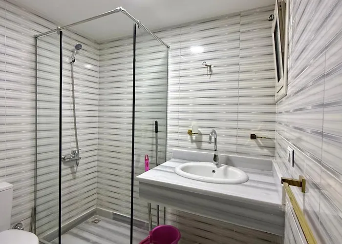Two-bedroom For Rent In Hub Compound Hurghada