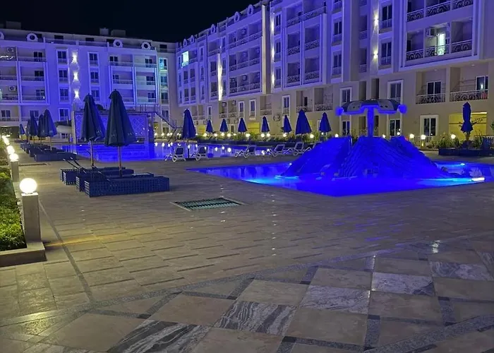 Apartment Two-bedroom For Rent In Hub Compound Hurghada