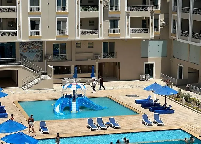 Two-bedroom For Rent In Hub Compound Apartment *